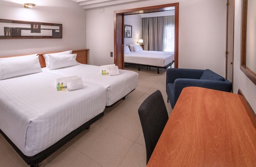 Castelldefels Hotel | Hotel Ciudad de Castelldefels