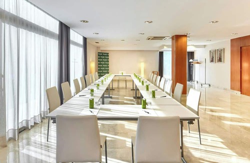 Cornella de Llobregat Hotel | Sercotel Cornella Barcelona
