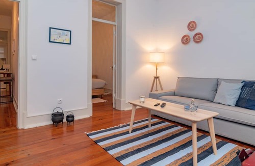 Penha de Franca Apartment | Anjos' City Escape by LovelyStay - 1