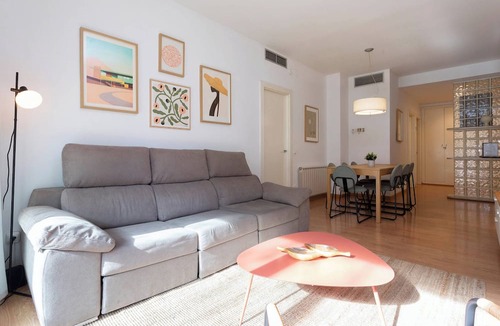 Sants Apartment | 11JOG1036 - Huge & bright flat near Train Station