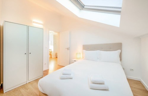 Belem Apartment | GuestReady - Sunny spacious in Belém