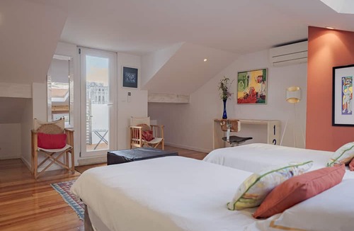 Baixa Apartment | Central Duplex 2BR/2BR Apartment Rooftop in Baixa