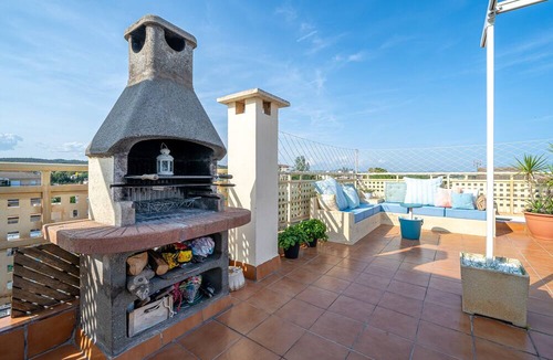Cunit Apartment | Apartment 'Atico Pepe Y Rosi' with Sea View, Wi-Fi and Air Conditioning
