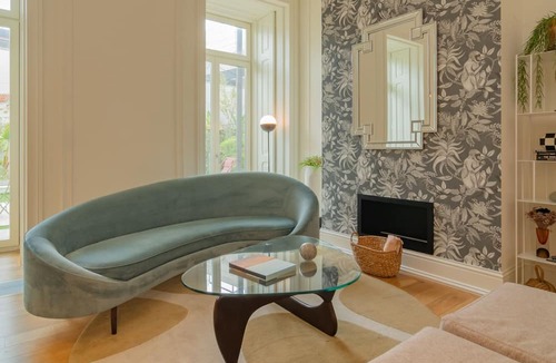 Sao Jose Apartment | Liberdade Garden by LovelyStay