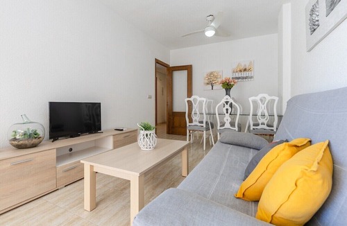 El Moncayo Apartment | Fidalsa Bay View Romance