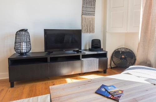 Santo Antonio Apartment | Bonsai Light & Comfort Flat by LovelyStay