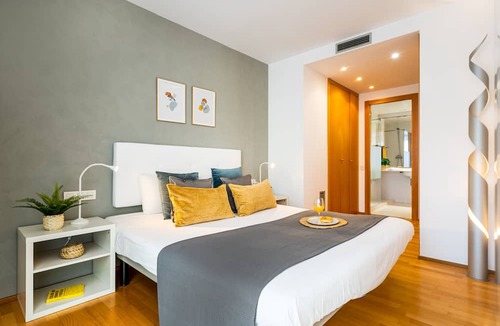 el Fort Pienc Apartment | Cozy 1-Bedroom Apartment Near Sagrada Familia and Monumental