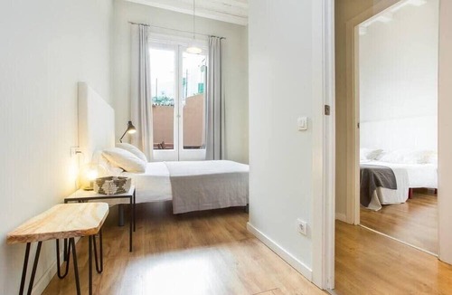 El Raval Apartment | Centric 4bedroom with terrace in Las Ramblas