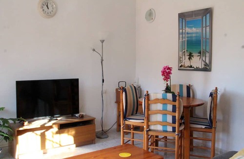 Lo Rufete Apartment | Affordable Apt Lomas Del Golf 10 Min Walk to Amenities, Golf, Sun