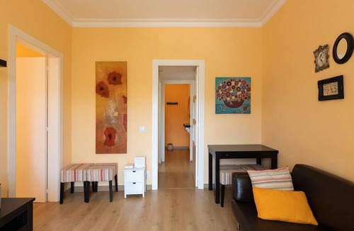 la Vila de Gracia Apartment | Casa Flors - 2 bedroom apartment with free wifi