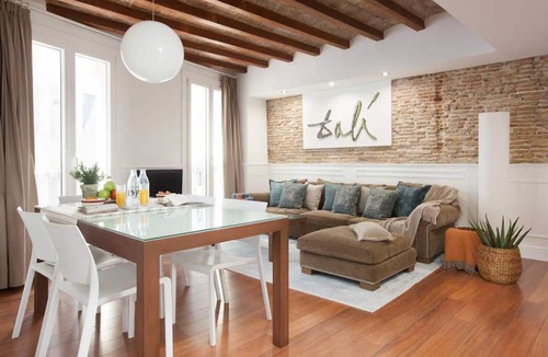 El Born Apartment | Enjoybcn Dali Apartments