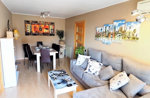 Montgat Apartment | Helena Seaview & Beach-apartment, balcony, AC, SAT-TV, high speed wifi