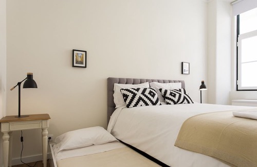 Santa Maria Maior Apartment | Central Downtown 3E up to 13guests by Central Hill