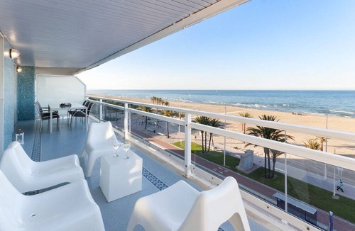 Playa de Gandia Apartment | Amazing, 5 stars! Beautiful 27m2 terrace beachfront condo! WIFI 150MBS - ONLY FAMILIES