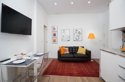 Sant Francesc Apartment | Sunny apartment in the heart of Valencia city
