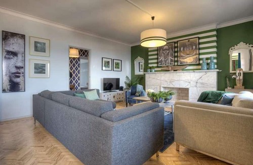 Santa Engracia Apartment | APOLONIA 4. In the center of the monumental Lisbon