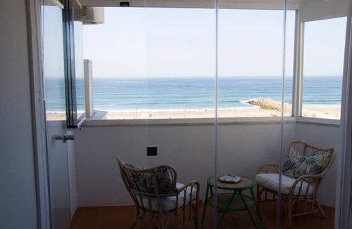 Costa de Caparica Apartment | NEW T1 ! Amazing Panoramic Beach View in Caparica