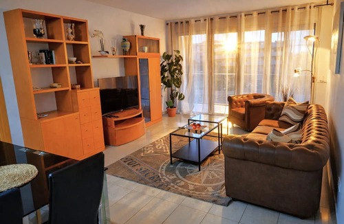 Badalona Apartment | ALEXANDRA´s BEACH-PORT-APARTMENT, beach, balcony, Wifi, AA