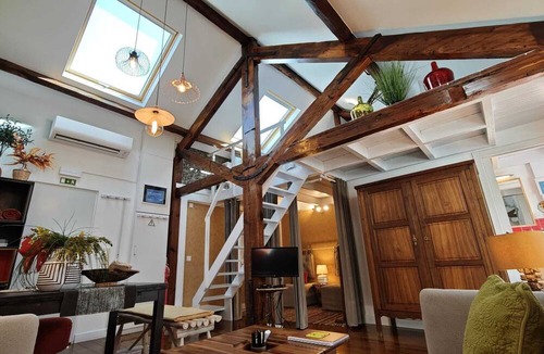 Sao Paulo Apartment | Studios with Mezzanine Rua da Moeda