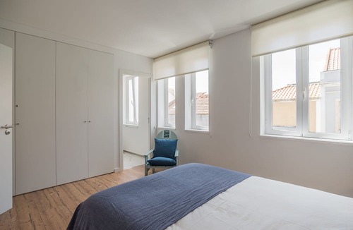 Lisbon Old Town Apartment | Nice view of Lisbon/Tagus - Enjoy a sunny terrace. Free WIFI!