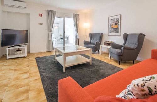 Estoril Apartment | Santa Catarina Terrace