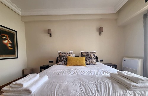 Racine Apartment | The 501 Racine by IB Signature Spacious 3BR 160m² Luxury & Comfort