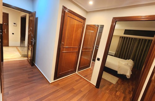 Racine Apartment | The 501 Racine by IB Signature Spacious 3BR 160m² Luxury & Comfort