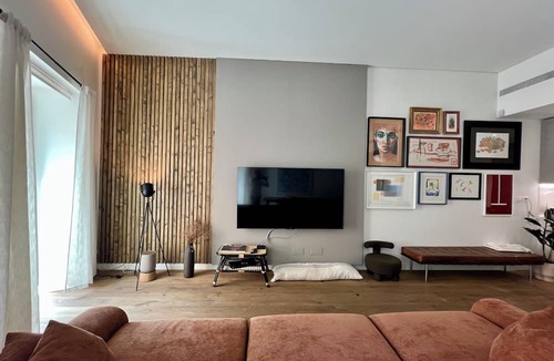 Belem Condo | Contemporary Restelo Apartment by refuge® holiday homes