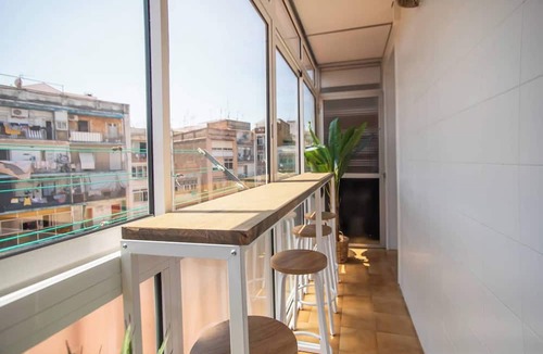 El Poble-sec Apartment | 52par1012 - Magnific 3br Apartment in Paralel