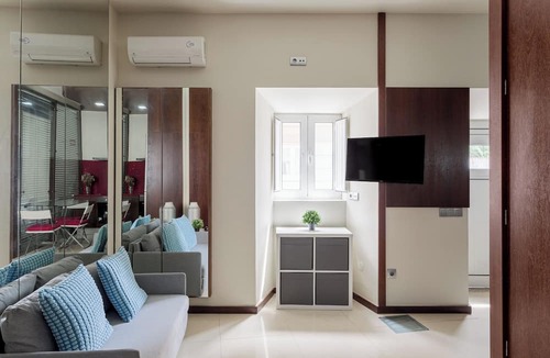Belem Apartment | The Ajuda Alcove - One Bedroom Apartment, Sleeps 3