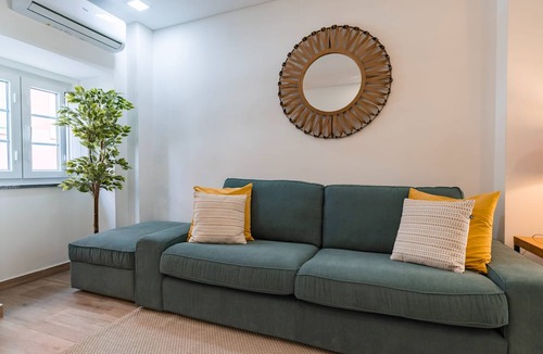 Principe Real Apartment | 156 Banksy Oasis Terrace
