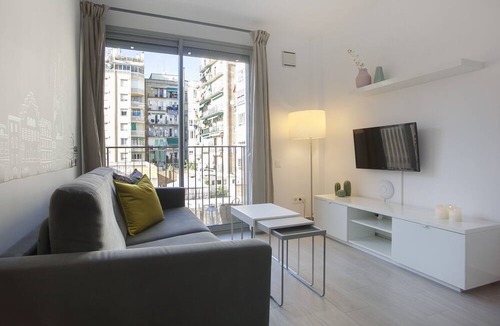 el Camp d'en Grassot i Gracia Nova Apartment | BBarcelona Gaudi Flats