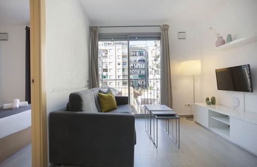 el Camp d'en Grassot i Gracia Nova Apartment | BBarcelona Gaudi Flats