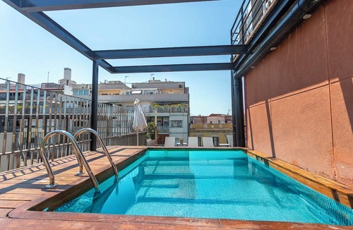 el Fort Pienc Apartment | MSB Rooftop Pool City Center