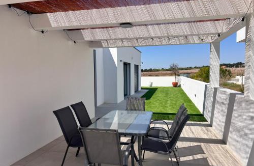 Porto Covo House | CASA NELIA Piscine chauffée 400 m de la plage Porto Covo