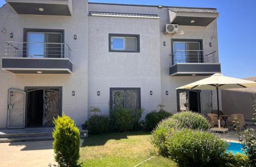 Al-'Amriyah Villa | King mariout villa LA FIESTA