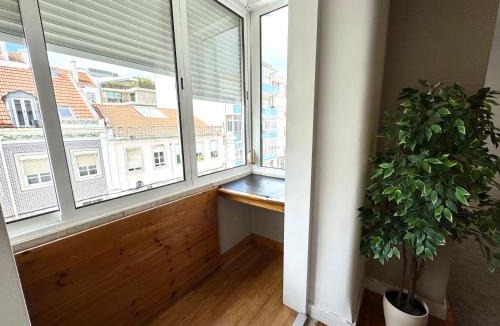 Santo Condestavel Apartment | Aura Campo de Ourique - Near the Tram 28 stop