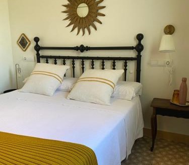 Deltebre Hotel | Les Filles (antiga Fonda de la Parra)