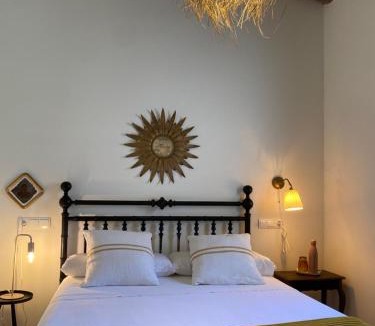 Deltebre Hotel | Les Filles (antiga Fonda de la Parra)