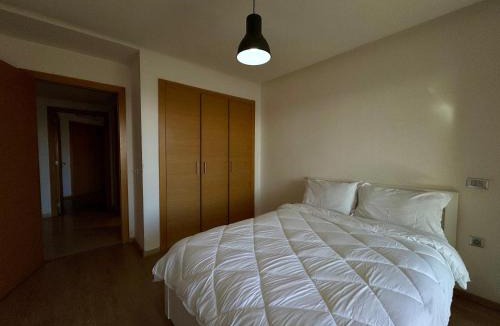 Plage des Nations Apartment | Appartement face a la plage résidence privé