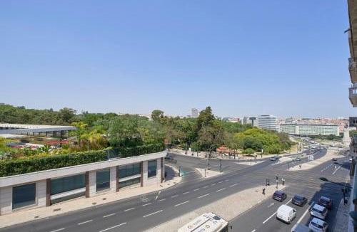 Santo Antonio Apartment | Marques Pombal Ritz Hotel- Park Eduardo VII Studio