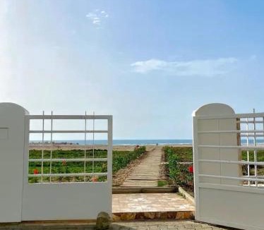Asilah Beach Apartment | Peaceful place with swiming pools