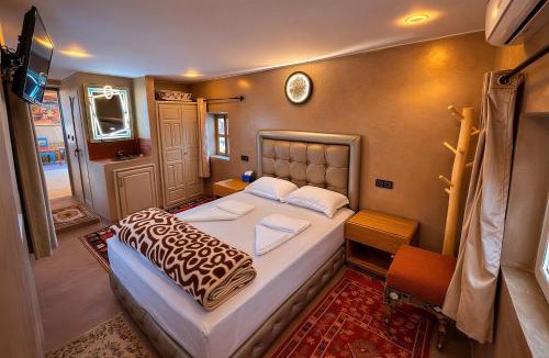 Skoura Hotel | Dar Gourdia Lodge - Authentic Stay in Skoura