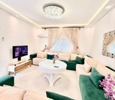 Mallalienne Villa | Luxury Villa with Pool & Garden5km from Cabo