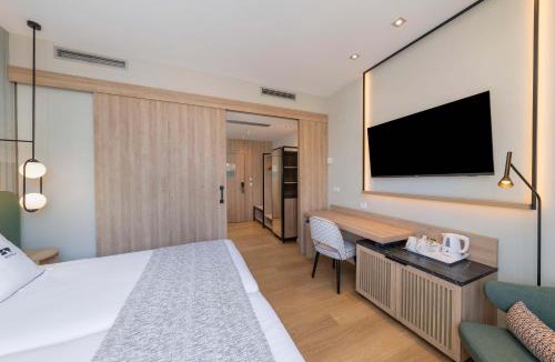 El Parc i la Llacuna del Poblenou Hotel | Hotel & Spa Villa Olimpica Suites