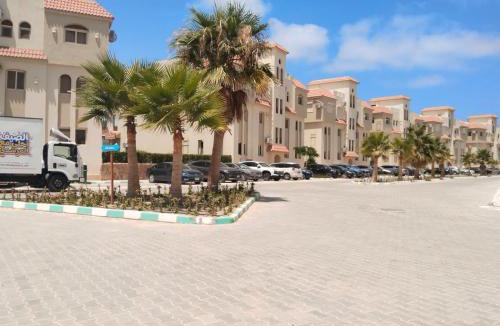 Ad-Dab'ah Apartment | Beautiful beach in La Sirena North coast