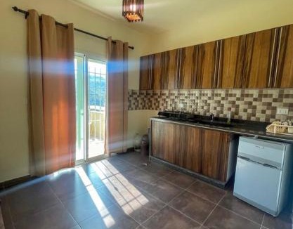 Kfardebian Apartment | Casa Menzer Bed and Breakfasts