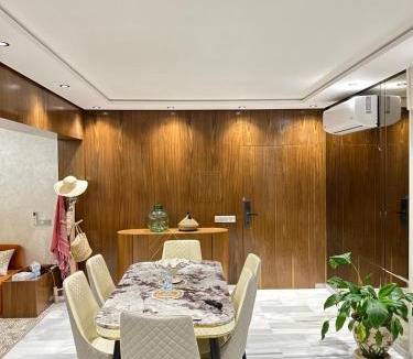 Quartier Mozart Apartment | Luxury Apartment City Center & Beach