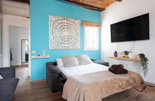La Font de la Guatlla Apartment | Atico con terraza 5 minutos a pie Fira Bcn, 4' metro Plza España, 15' Bcn centro