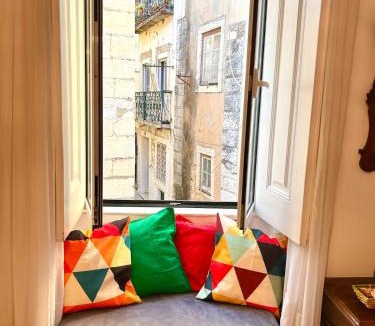 Sao Cristovao e Sao Lourenco Apartment | Charming Historic Duplex